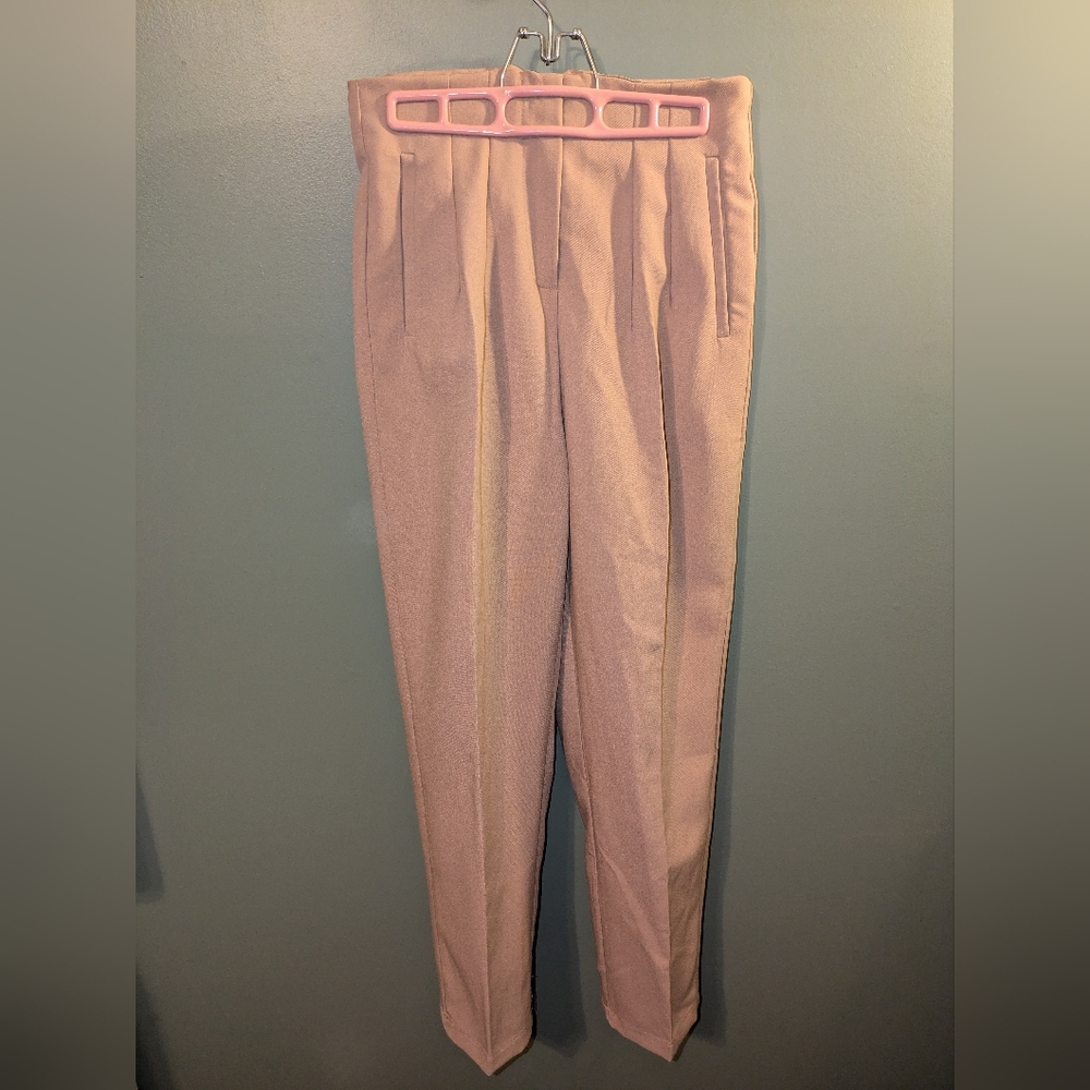 Brand New Calvin Tran Pleated Front Dress Pants Size Lg Fit More Like Medium